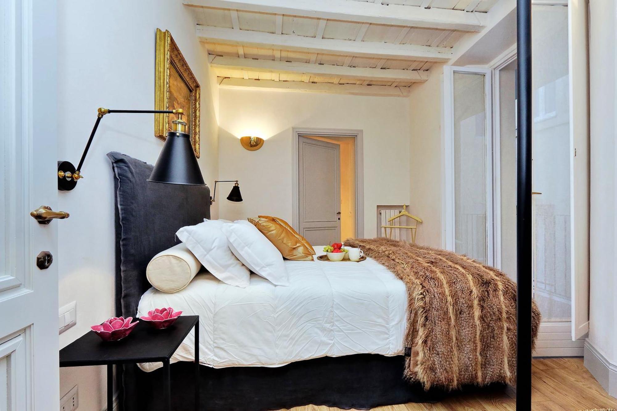 Luxury Charme Between Pantheon And Spanish Steps Ρώμη Εξωτερικό φωτογραφία